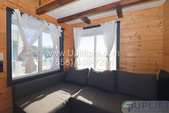 Photo - 2030 Black Canyon Rd Unidad 6