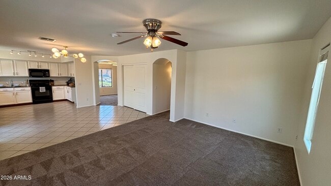 Photo - 624 W Mesquite Tree Ln