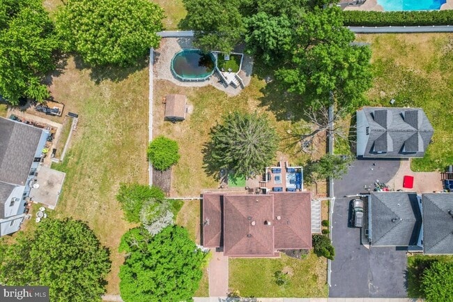 Photo - 50 Burton Dr