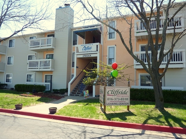 Cliffside Apartments - Cliffside Apartments