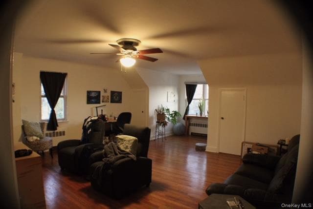 Photo - 135 E Olive St Unidad Upper