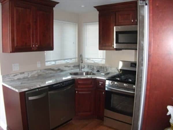 Photo - 31 Riverbank Rd