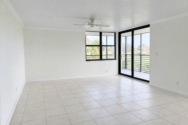 Photo - 3800 N Hills Dr Unit 315