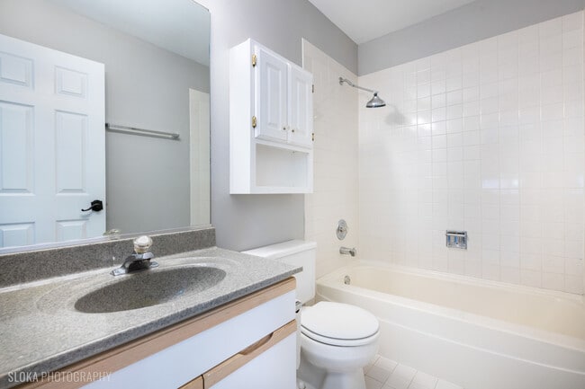 Photo - 2342 Hamilton Pl