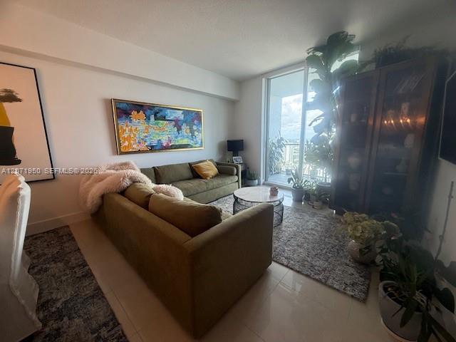 Photo - 185 SW 7th St Unit 3803