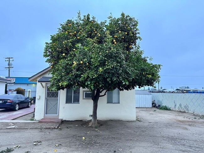 Photo - 1220 Academy Ave Unit 1220 1/2 Acadamy Ave