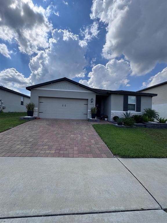Photo - 1424 Saguaro St