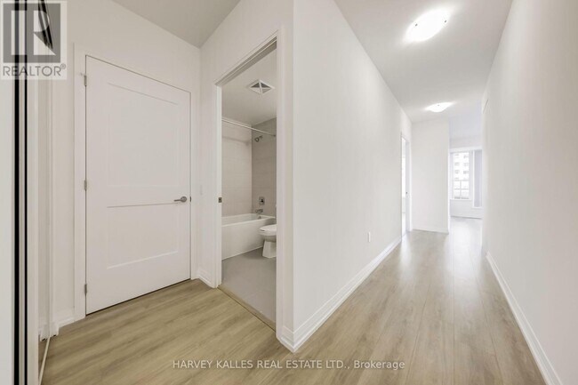 Photo - 25 Holly St Unit 2407