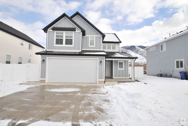 Building Photo - 556 N 275 E Rental