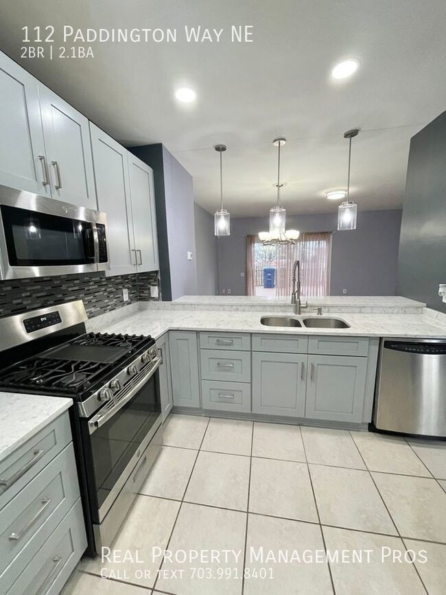 Photo - 112 Paddington Way NE