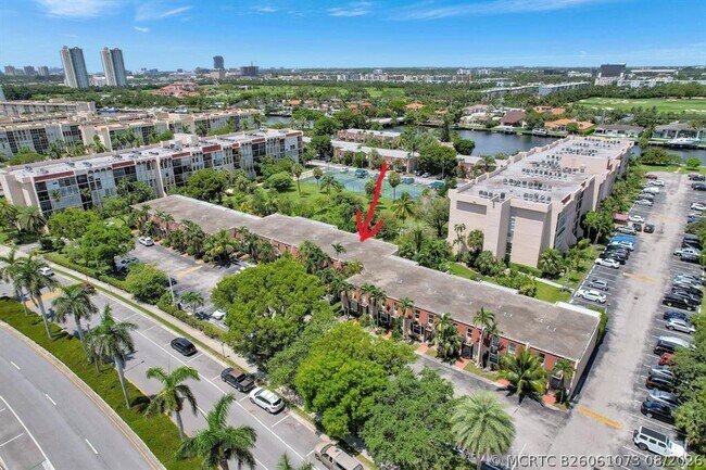 Photo - 1001 Three Islands Boulevard