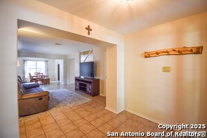 Photo - 222 Tapwood Ln