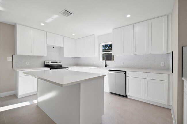 Photo - 4850 Marietta Ln