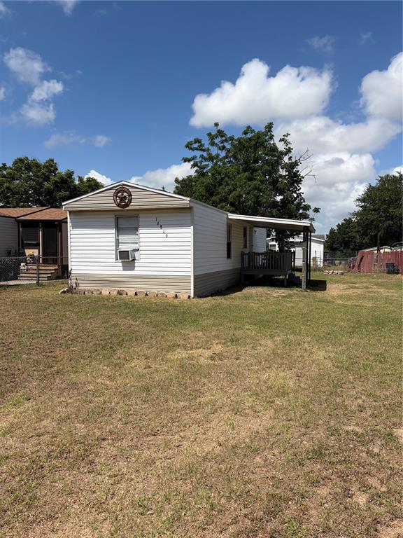 Photo - 16819 Bay Ave