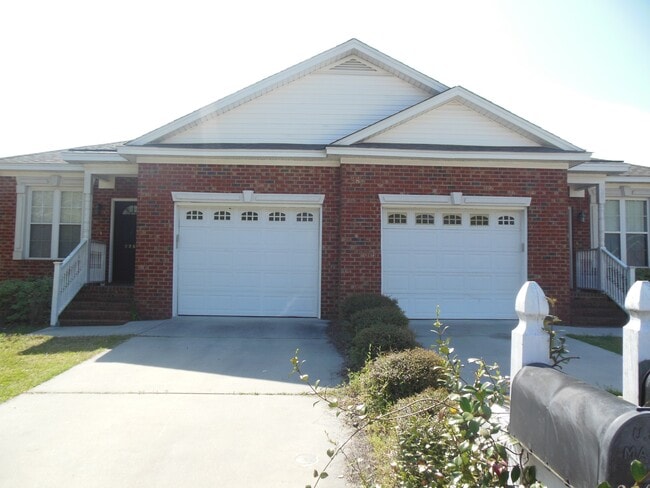 Building Photo - 2266 Blass Dr Rental
