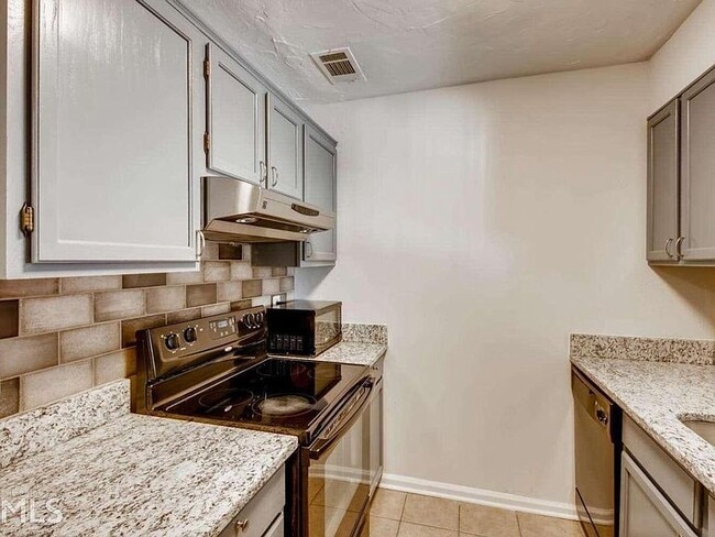 Photo - 199 Holcomb Ferry Rd Unidad 199