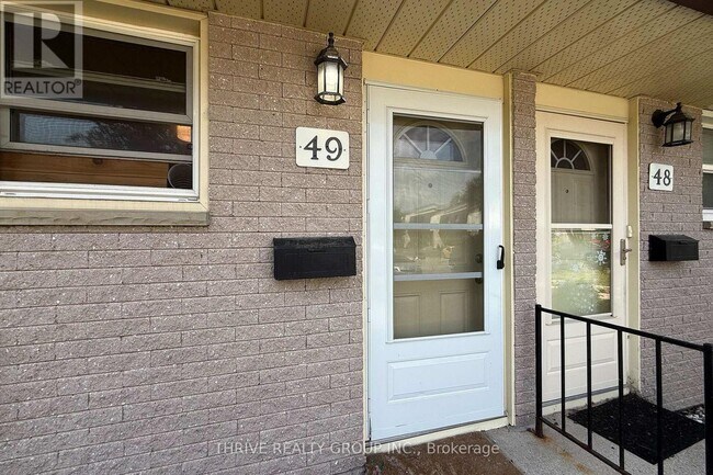 Photo - 1919 Trafalgar St