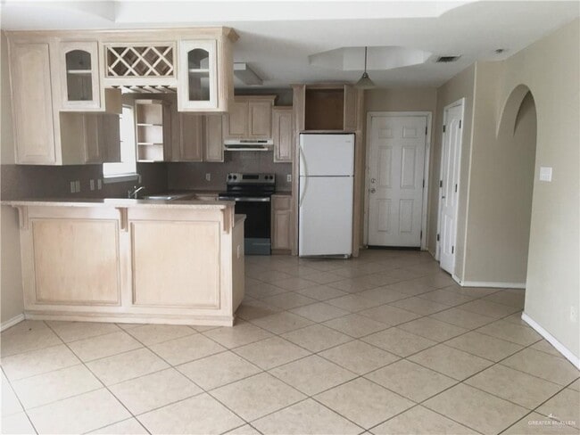 Photo - 17 French Ave