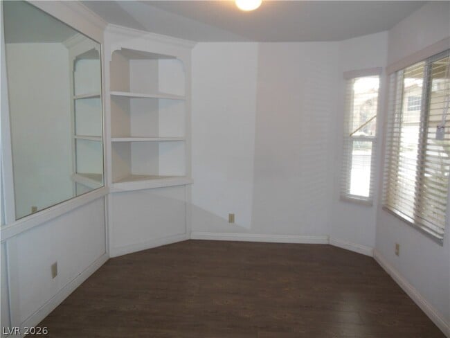 Photo - 7532 Parnell Ave