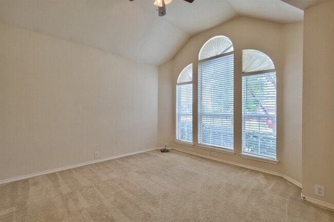 Photo - 2605 Monroe Dr