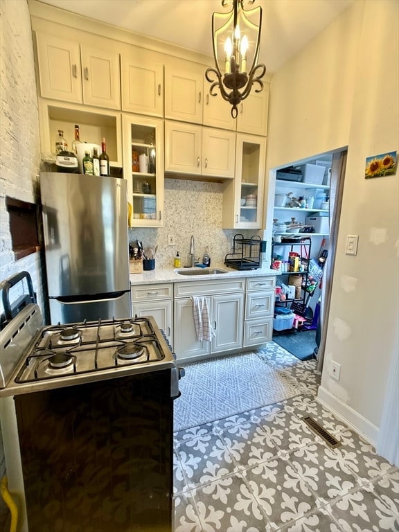 Photo - 271 Chestnut Ave Unit R