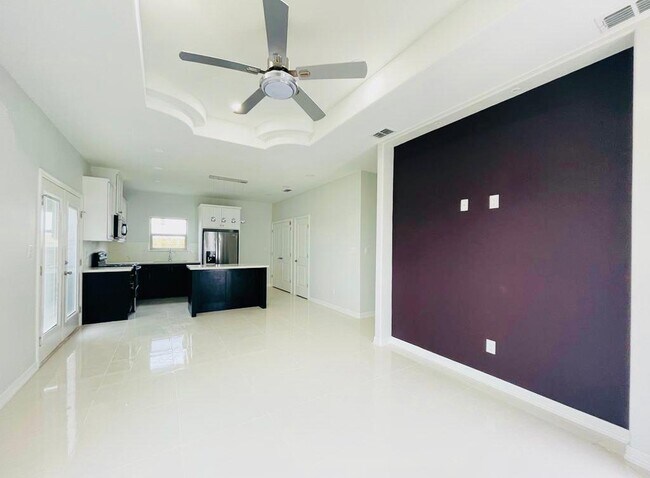 308 W Rutherford Ave Unit 4