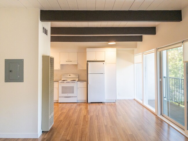 Photo - 360 Jean St Unidad #5