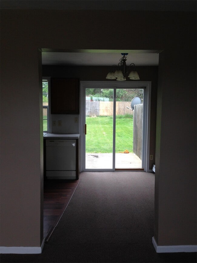 Photo - 4 Windsor Ct