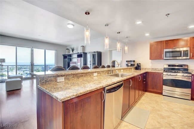 Building Photo - 150 S Las Vegas Blvd Unit 1016