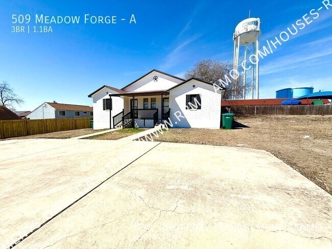 Photo - 509 Meadow Forge Unidad A