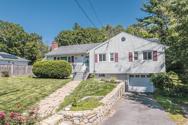 Building Photo - 440 S Main St