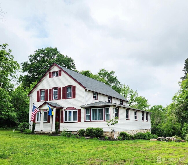 Photo - 183 Milltown Rd