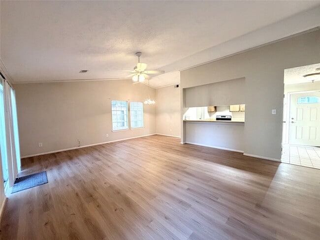 Photo - 1318 Sand Stone Dr