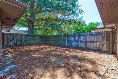 Photo - 314 Top Hill Dr