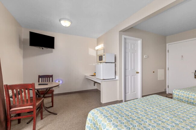 Photo - 214 Main St Unit SI ID1596548P