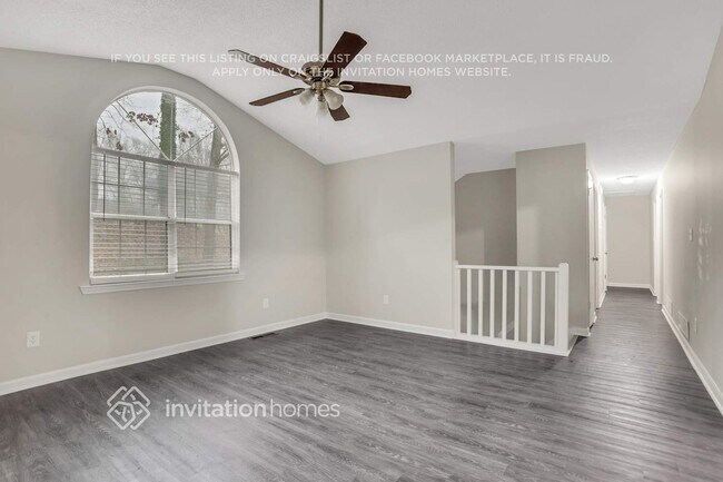 Photo - 643 Davis Mill Dr