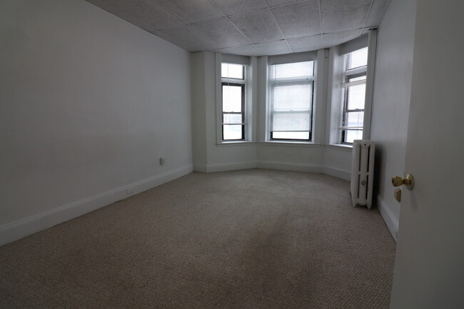 Building Photo - 409 Huntington Ave Rental
