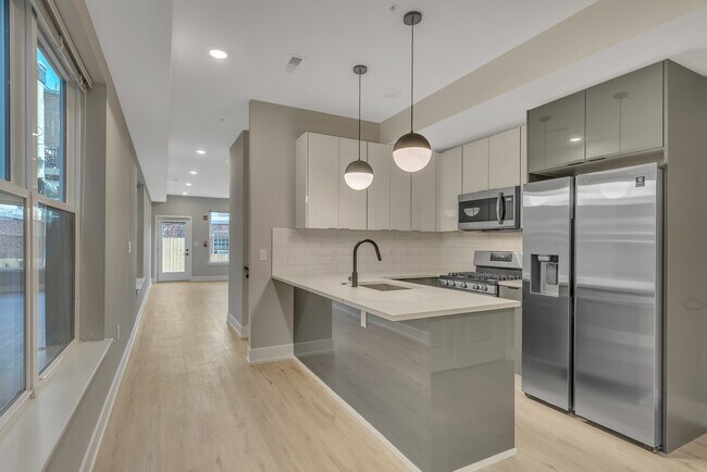 Photo - 937 N 29th St Unidad 4