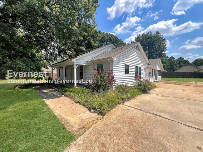 Photo - 8840 Cypress Cove