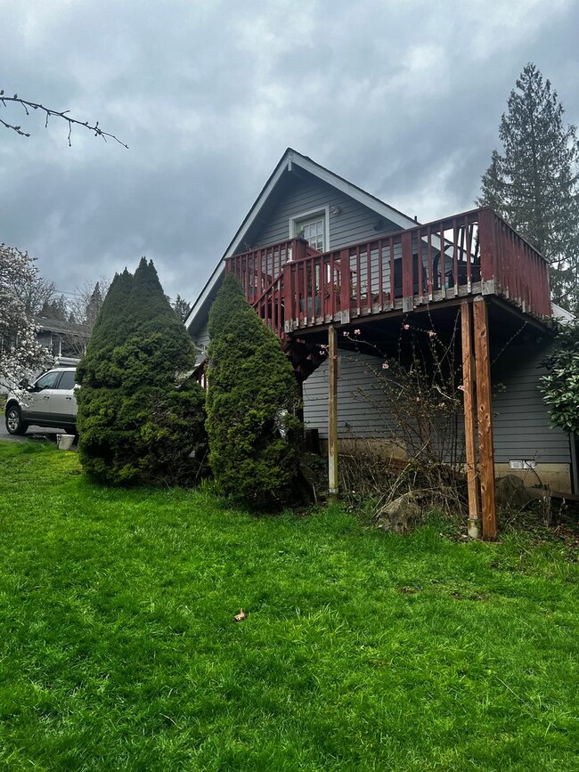 Redwood Hill - Redwood Hill Apartamento Unidad 371cb0f0-efeb-11eb-b5f5-0a0dc66a4be6