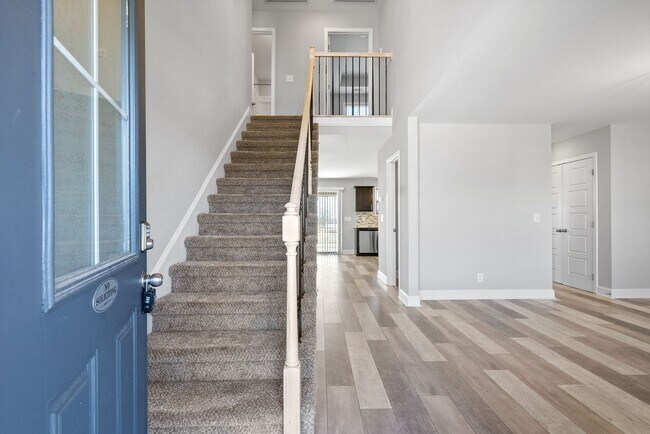 Photo - 4 Bedroom Home For Rent Near Post!