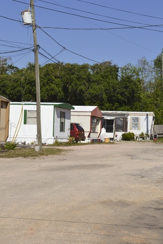 Photo - Shady Oaks Mobile Home Park
