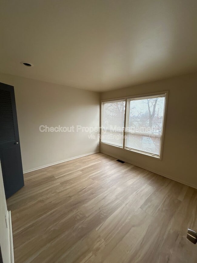 Photo - 3729 Morgan Ford Rd Unidad G