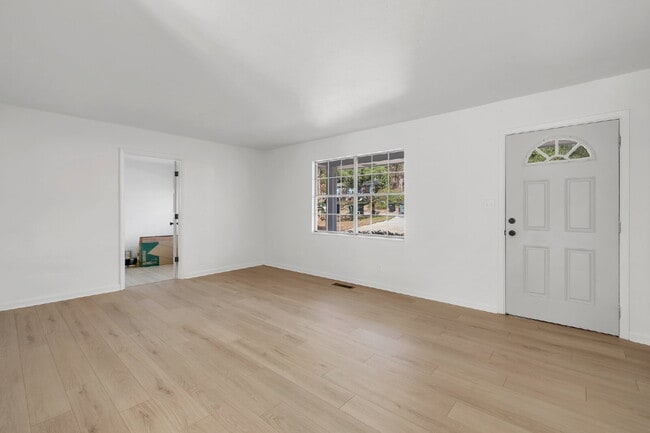 Photo - Freshly Remodeled 4 Bedroom 2 Bathroom Single Family Home.