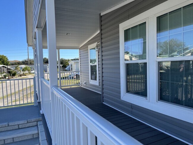 Photo - 349 Talbot St