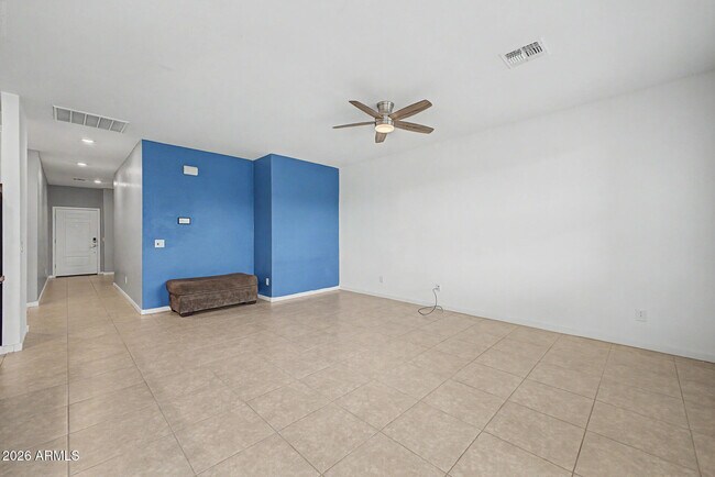 Photo - 18368 Puget Ave
