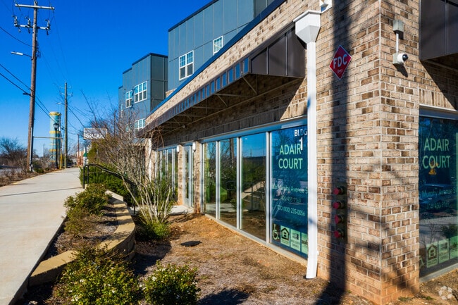 Photo - Adair Court Adult 55+