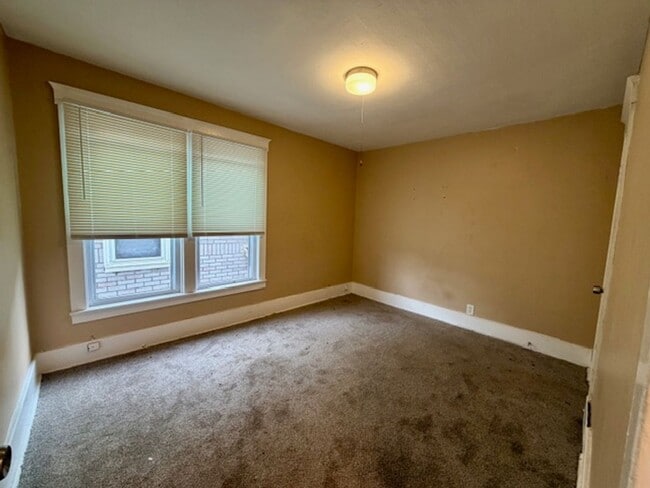 Photo - 4107 N Campbell St Unit Upper
