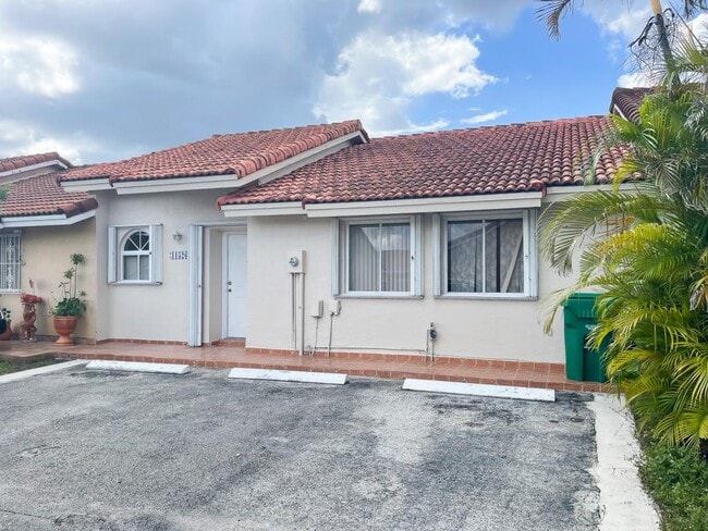 Building Photo - 11526 NW 4th Ln Rental