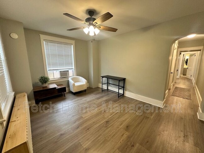Photo - 834 W Main St Unit 834